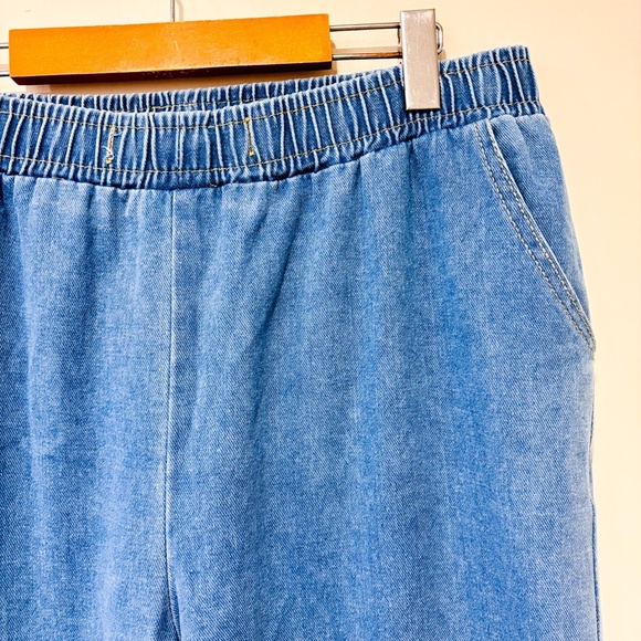 Light blue wide-leg pull-on jeans | Stretch waist relaxed cotton denim | XXL * - Picture 8 of 8